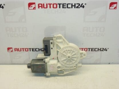 Motor geam dreapta Peugeot 407 9646595580 922492