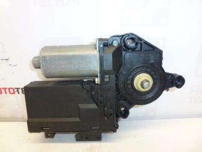 Motor de bobinare geam fata dreapta Peugeot 307 9634457480 9222N3 - imagine 2