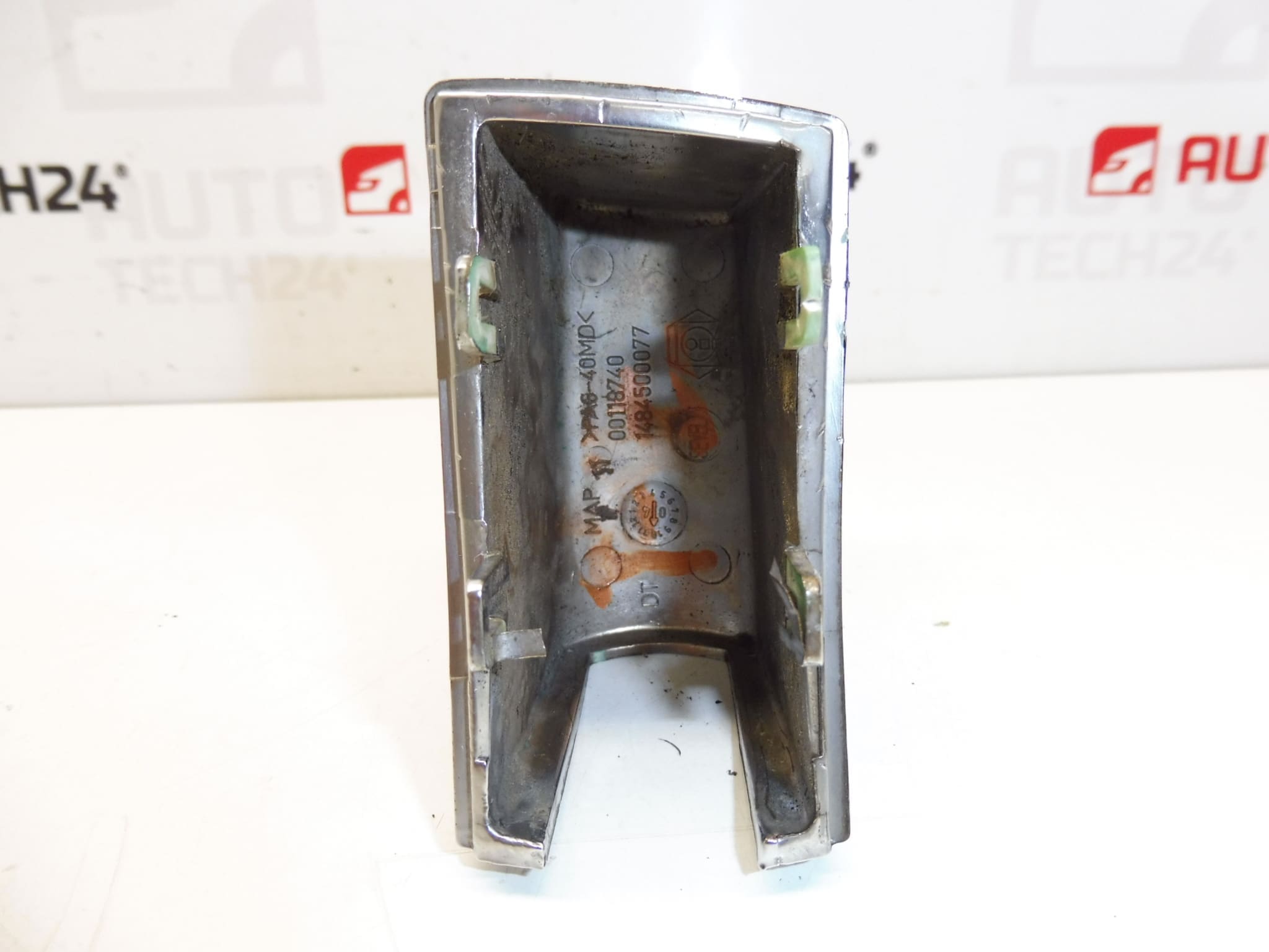 Capac deflector pentru mânerul exterior al portierei dreapta spate Citroën Peugeot 1484500077 9101EJ - imagine 2