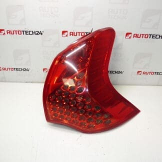 Far dreapta spate Peugeot 3008 9683460780 6351HC