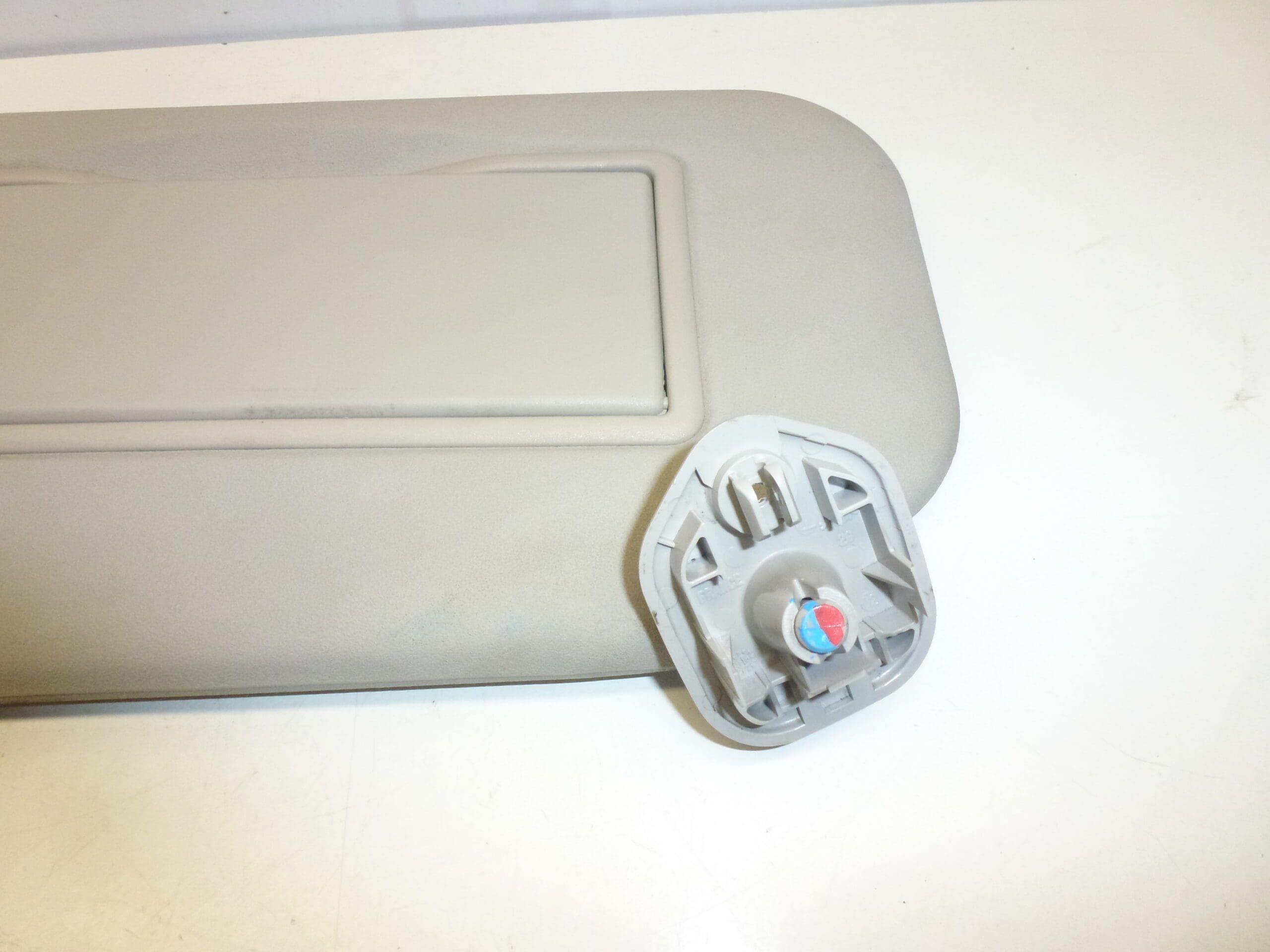 Parasolar stânga Citroën Peugeot 8143FT 8143HL