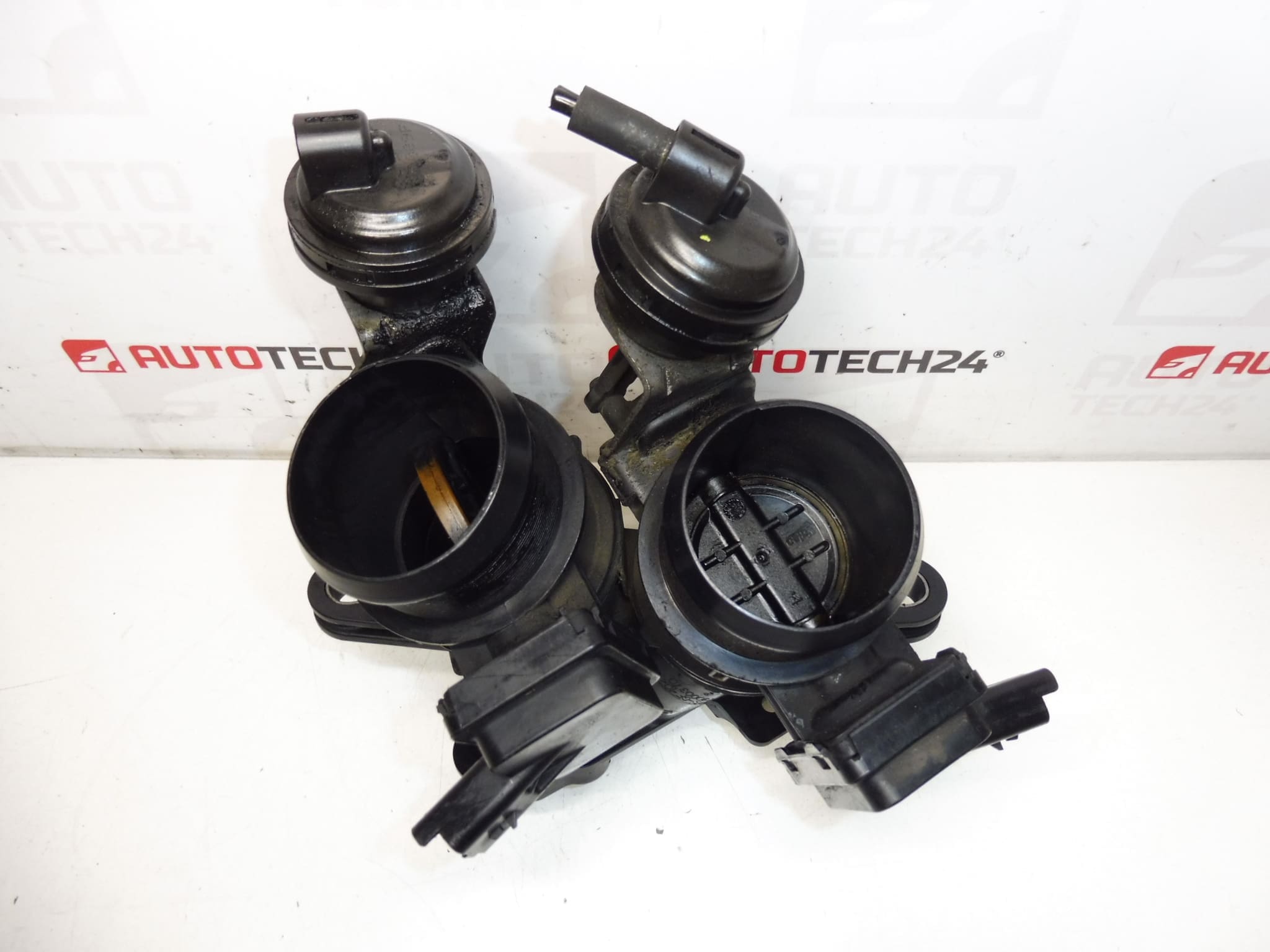 Accelerație 2.0 HDI RH02 Citroen Peugeot 9670373980 0345F4 - imagine 2