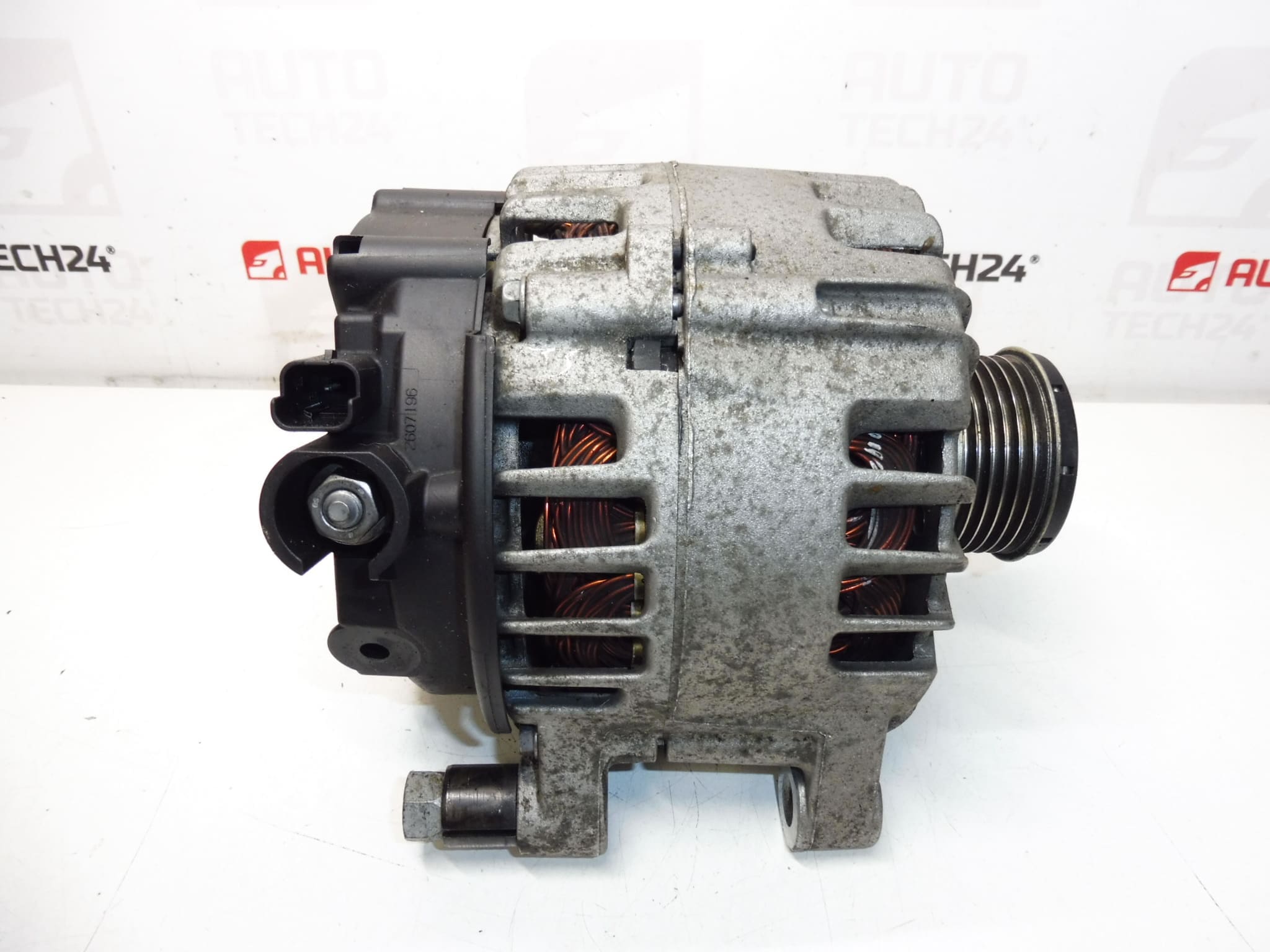 Alternator Valeo CL15 64000 km Citroën Peugeot 1.6 e-HDI 9678048880 5705KV - imagine 2