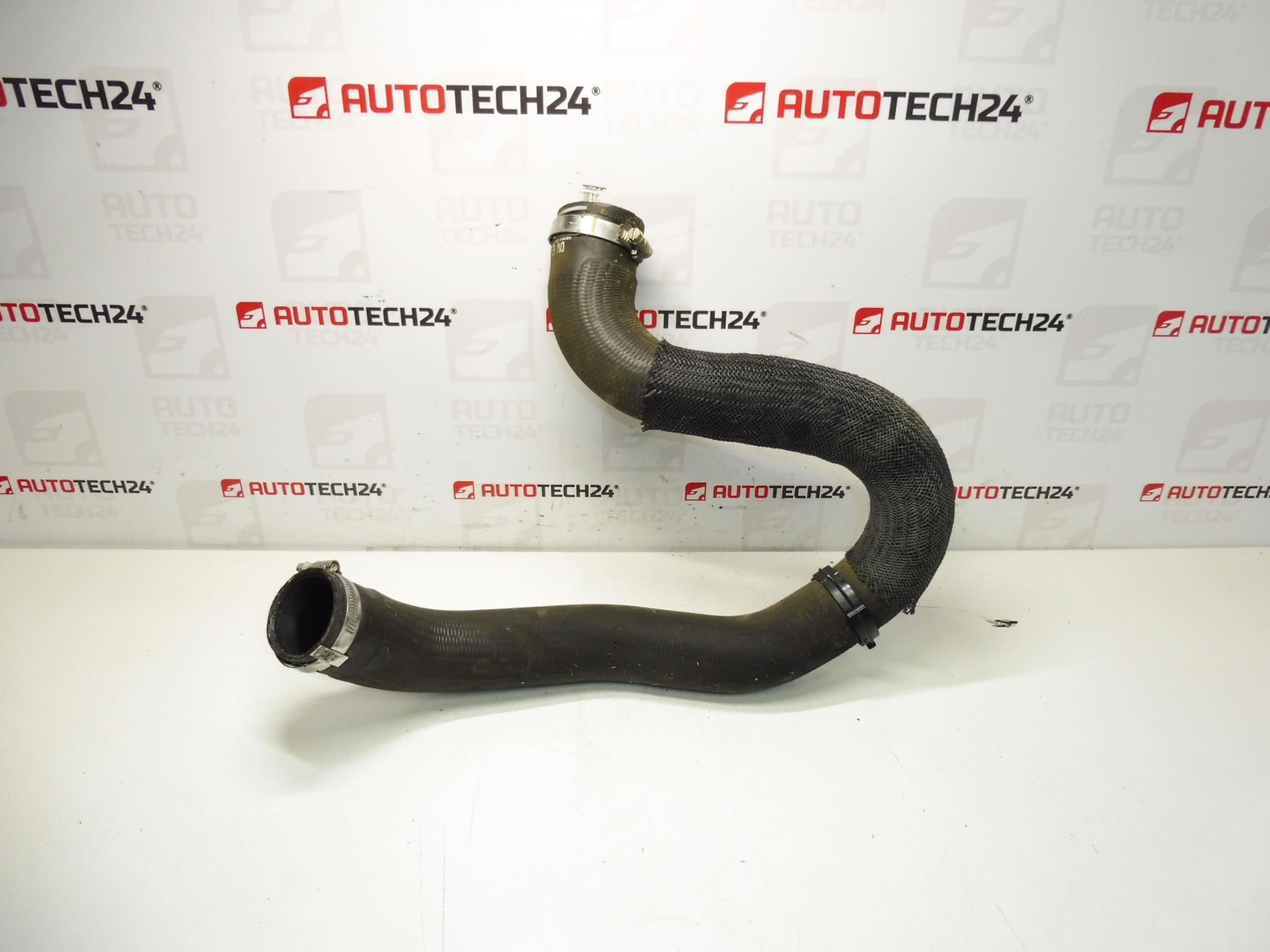 Racord aer 1.5 HDI Citroën Peugeot 9820100780